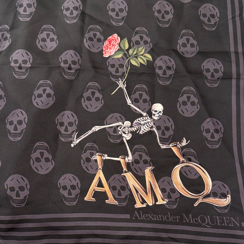 Alexander McQueen scarf